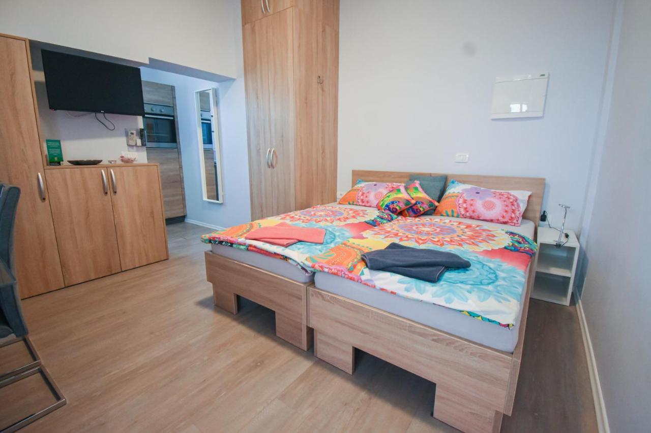 Apartmaji Sobe Zvezda Pobegi Buitenkant foto