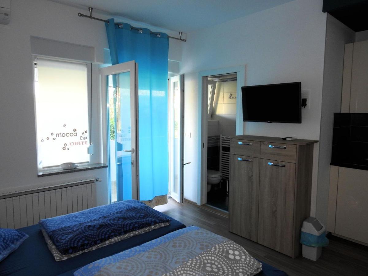 Apartmaji Sobe Zvezda Pobegi Buitenkant foto