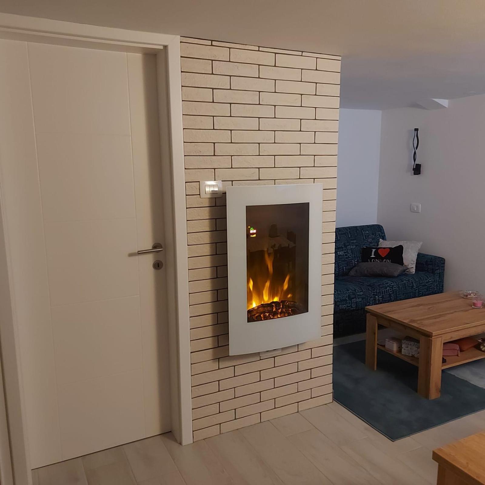 Apartmaji Sobe Zvezda Pobegi Buitenkant foto