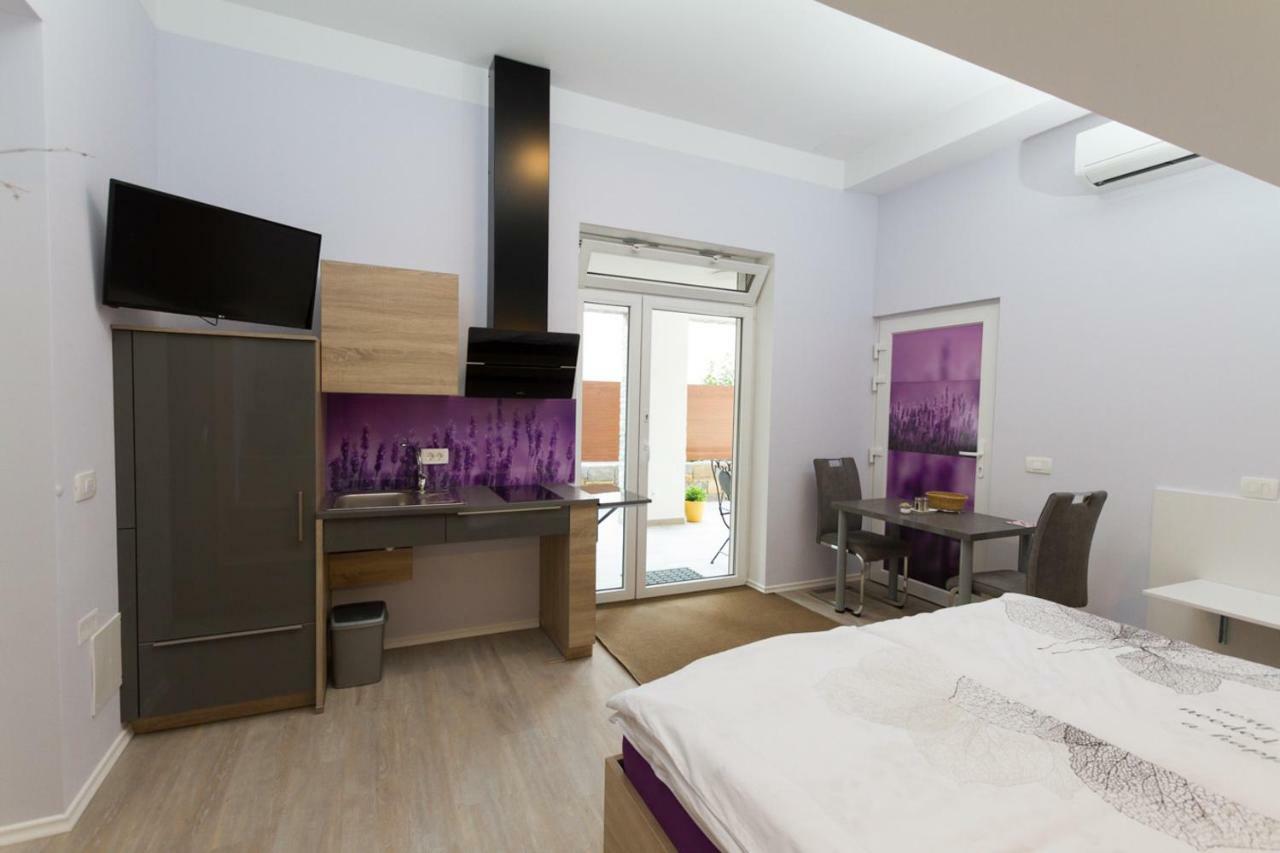 Apartmaji Sobe Zvezda Pobegi Buitenkant foto